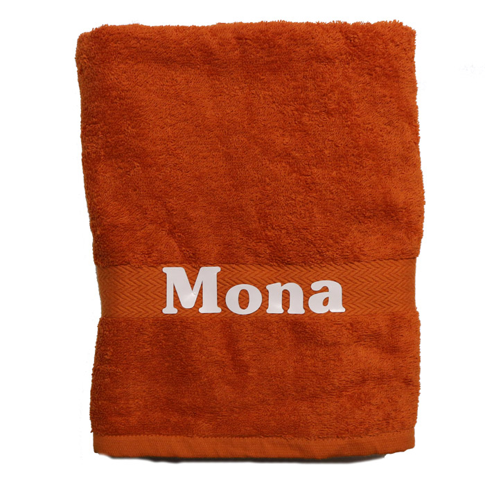 Orange håndklæde med navn 65x135