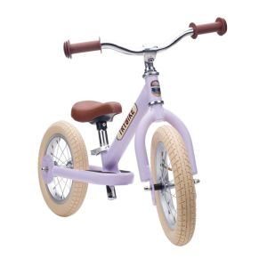 lilla trybike med to hjul
