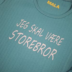 T-shirt med storebror tryk