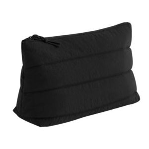 Sort quilted toilettaske