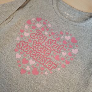 storesøster t-shirt med hjerter
